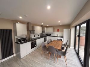 Photo 21- click for photo gallery